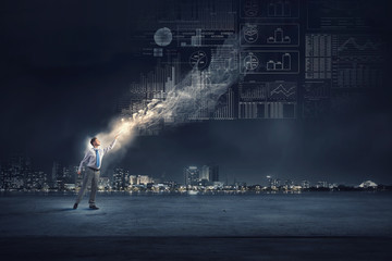 社区护士应注重哪几个方面的培养