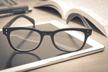 数学家华罗庚手抄报内容简单